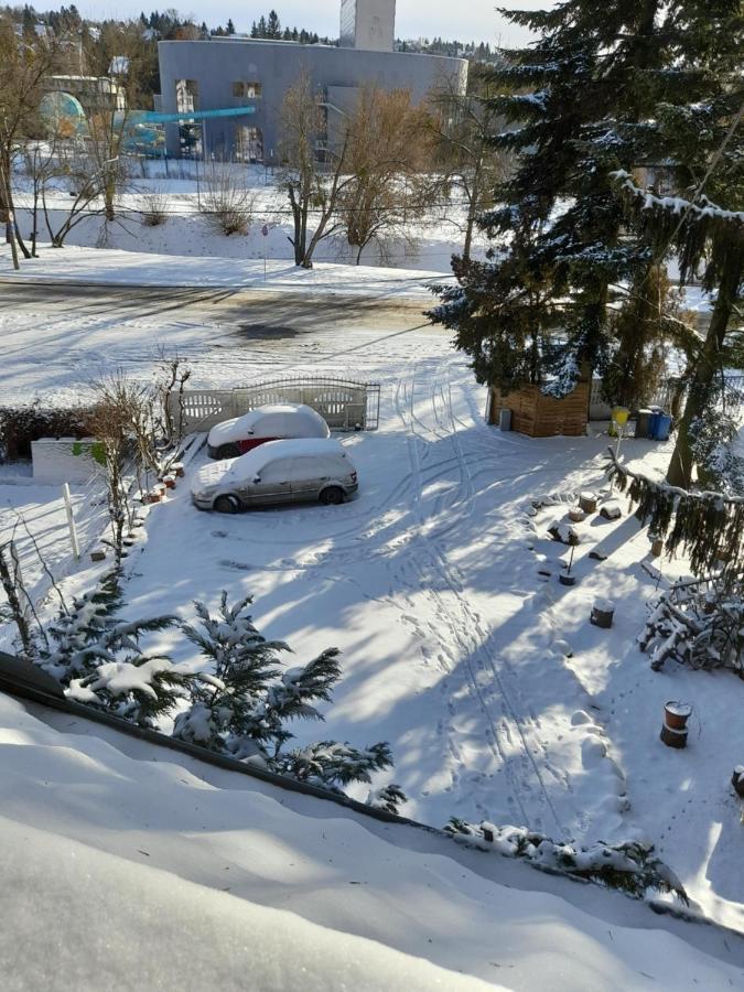 Fehér Hintó Miskolc Kültér fotó