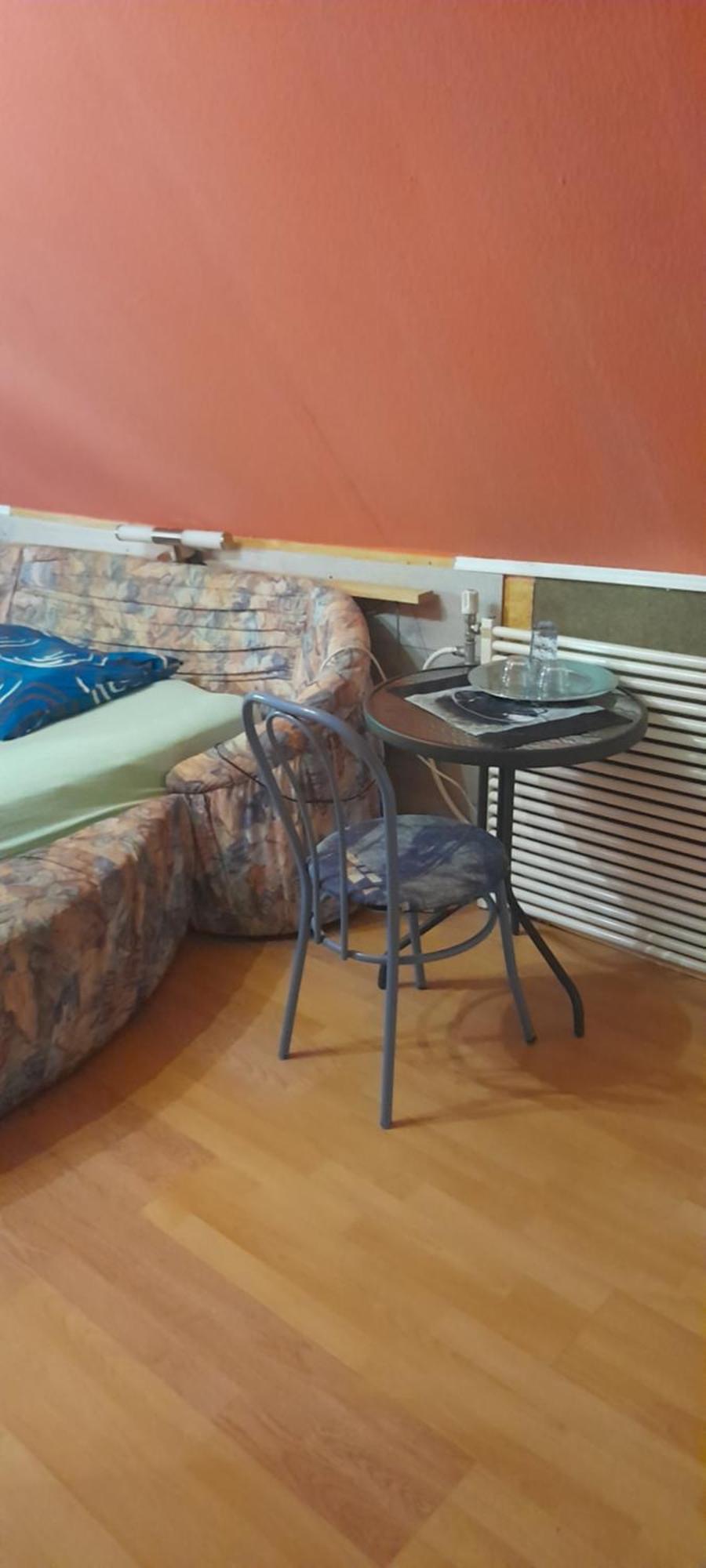 Fehér Hintó Miskolc Kültér fotó